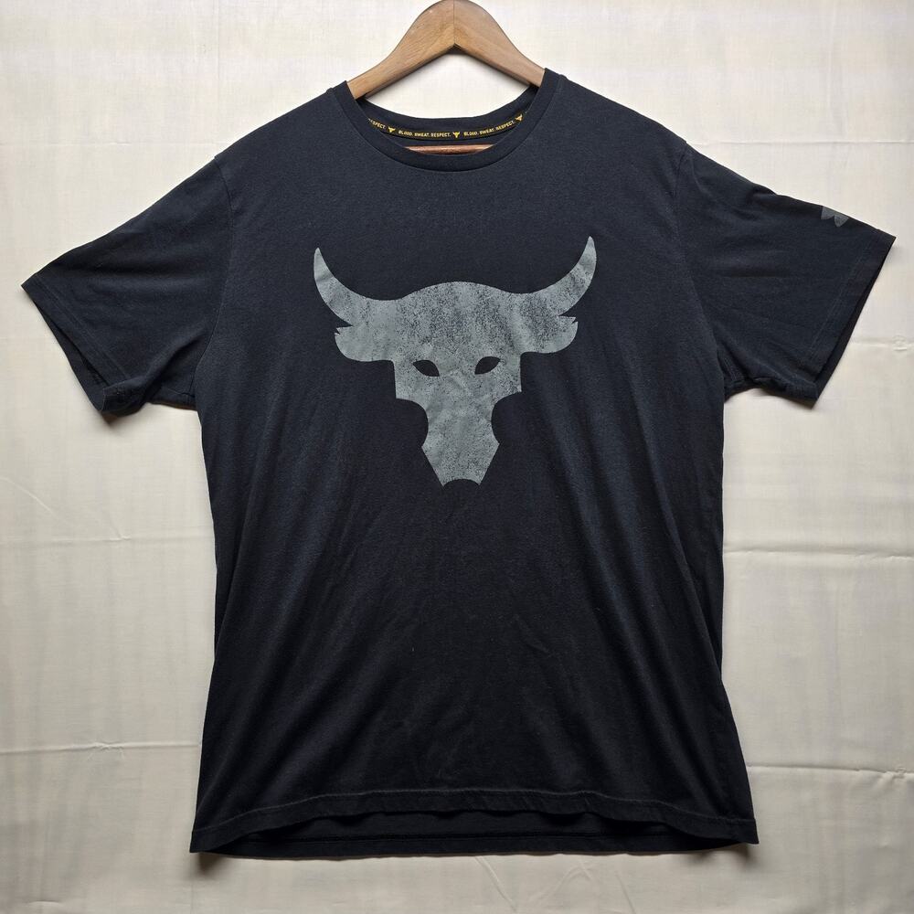 Under Armour Project Rock Brahma Bull Logo Graphic T-Shirt Black Heat Gear Sz XL